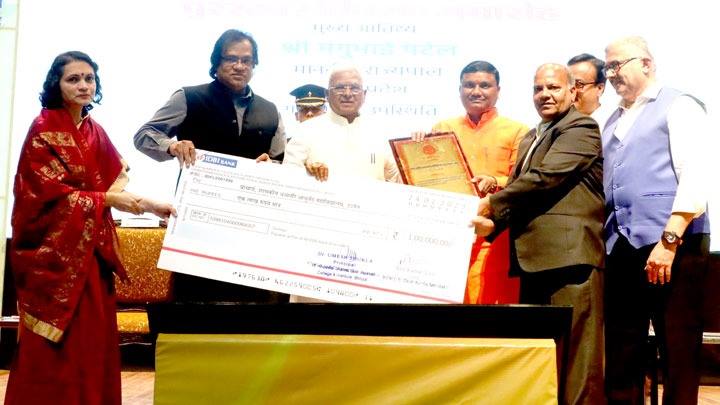 आयुर्वेद पेड़-पौधों के औषधीय गुणों का खजाना: राज्यपाल श्री पटेल